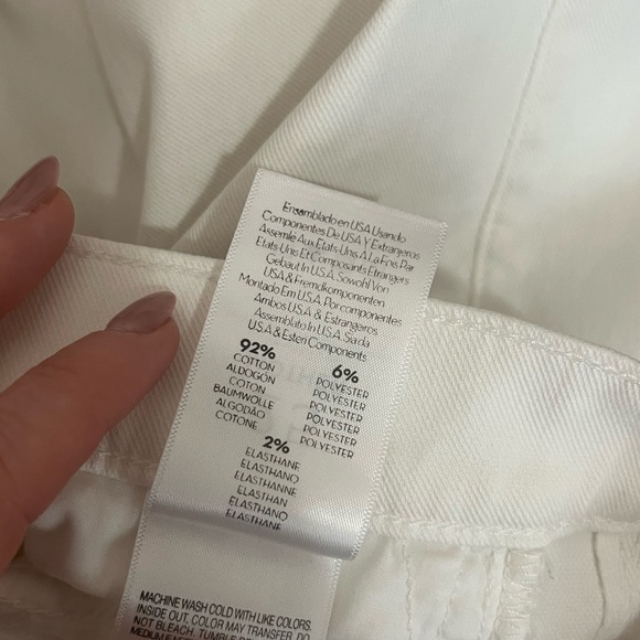 MOTHER Insider Crop Step Fray White Flare Jeans in Glass Slipper Raw Hem Size 25 - Picture 12 of 16